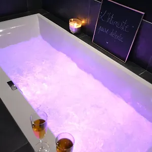 L'intimiste Balnéo Spa, Pure Détente Et Romantisme La Richardais